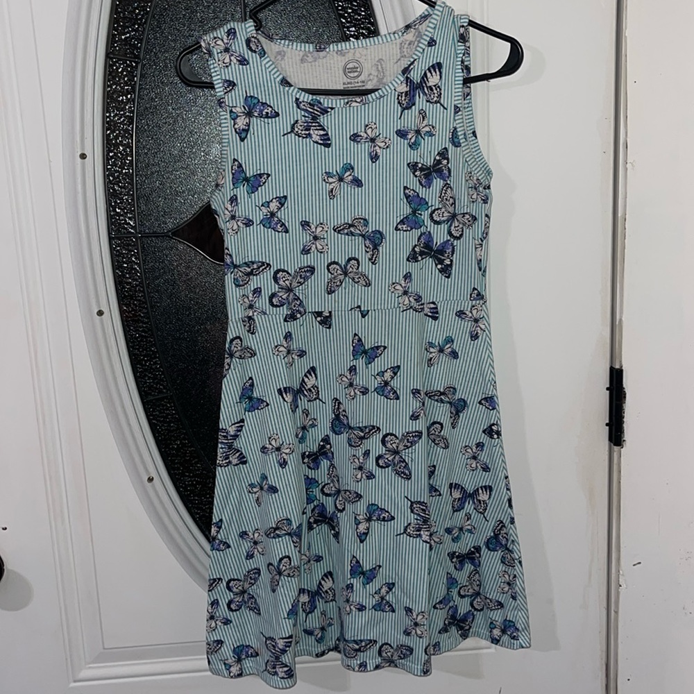 Kids dress size XL